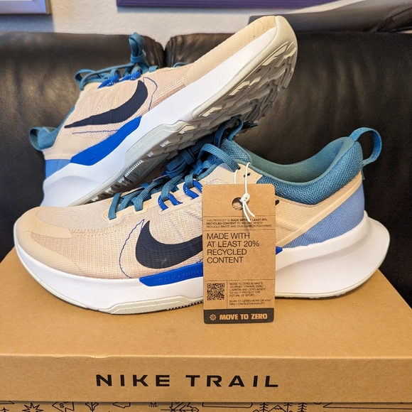 Nike Juniper Trail 2 - Picture 2 of 9